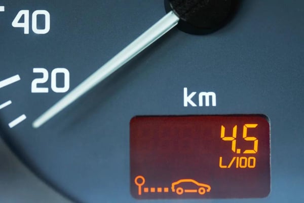 Πώς υπολογίζουμε με ακρίβεια την πραγματική κατανάλωση καυσίμου του αυτοκινήτου μας